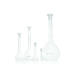 Flasks, Volumetric, with Interchangeable Glass Stopper, Accuracy as per Class ‘A’,White coloured Marking /500ml